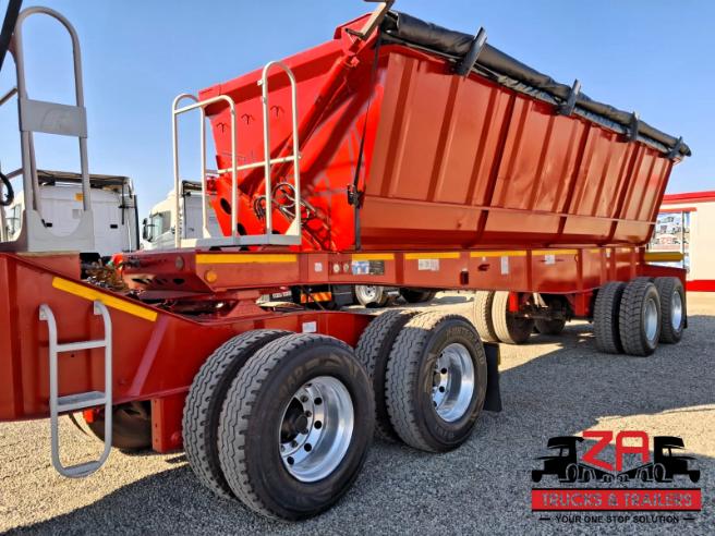 2017 CIMC 40 CUBE SIDE TIPPER