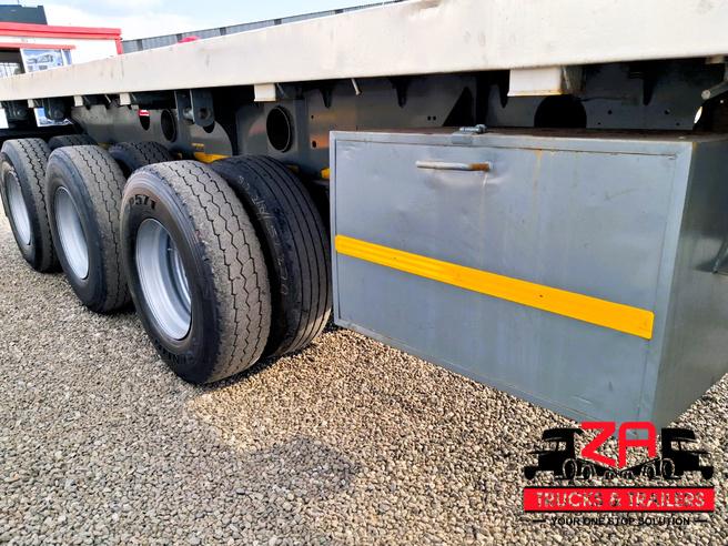 2010 AFRIT TRI-AXLE 12M FLAT DECK TRAILER