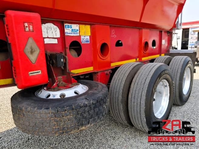 2015 AFRIT 40 CUBE SIDE TIPPER
