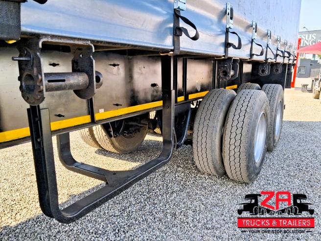 2006 BASSET BODIES SUPERLINK TAUTLINER