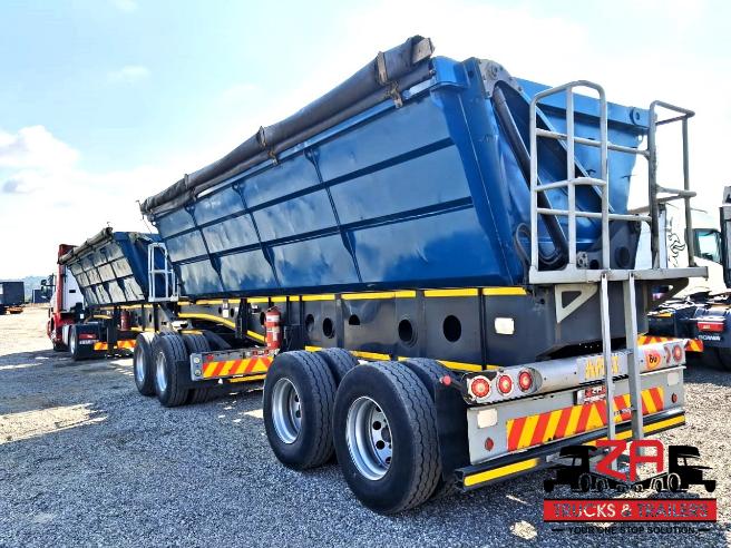 2015 AFRIT 40 CUBE SIDE TIPPER
