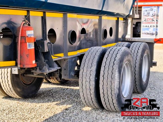 2015 AFRIT 40 CUBE SIDE TIPPER
