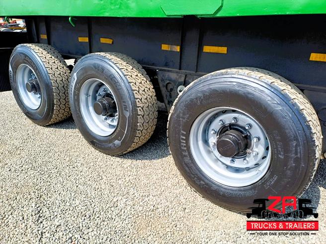 2014 TOP TRAILER TRI-AXLE FLAT DECK TRAILER