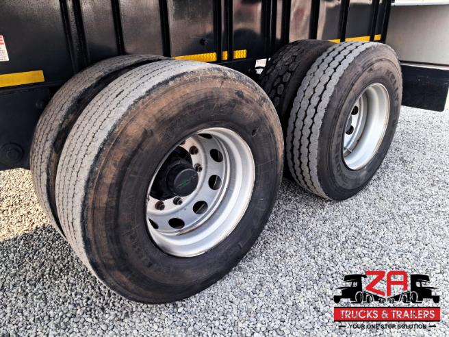 2006 HENRED FRUEHAUF SUPERLINK FLAT DECK TRAILER