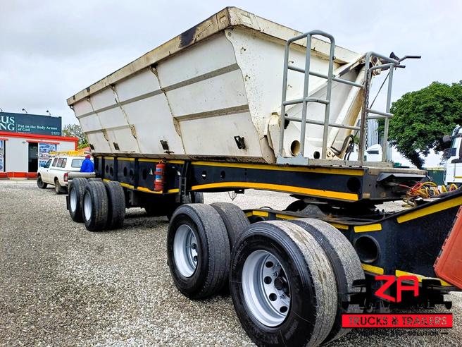 2017 AFRIT 40 CUBE SIDE TIPPER