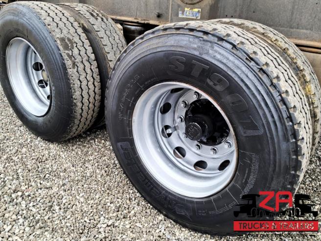 2013 AFRIT 40 CUBE SIDE TIPPER