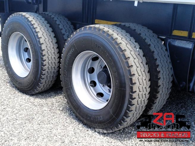 2005 SA TRUCK BODIES SUPERLINK FLAT DECK TRAILER #766