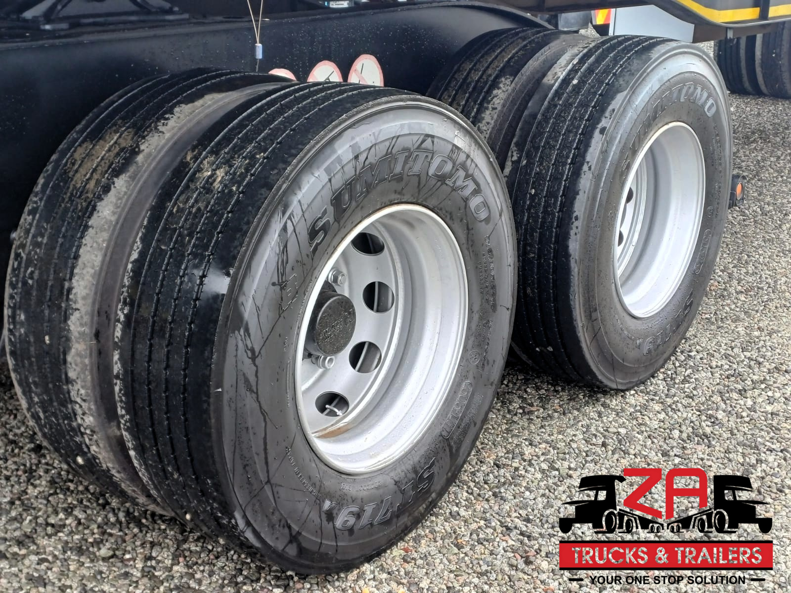 2018 HENRED FRUEHAUF SUPERLINK FLAT DECK TRAILER