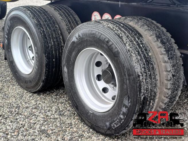 2018 HENRED FRUEHAUF SUPERLINK FLAT DECK TRAILER