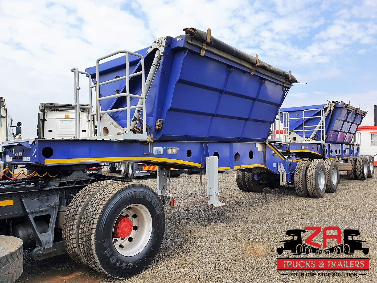 2019 AFRIT 18 CUBE SIDE TIPPER