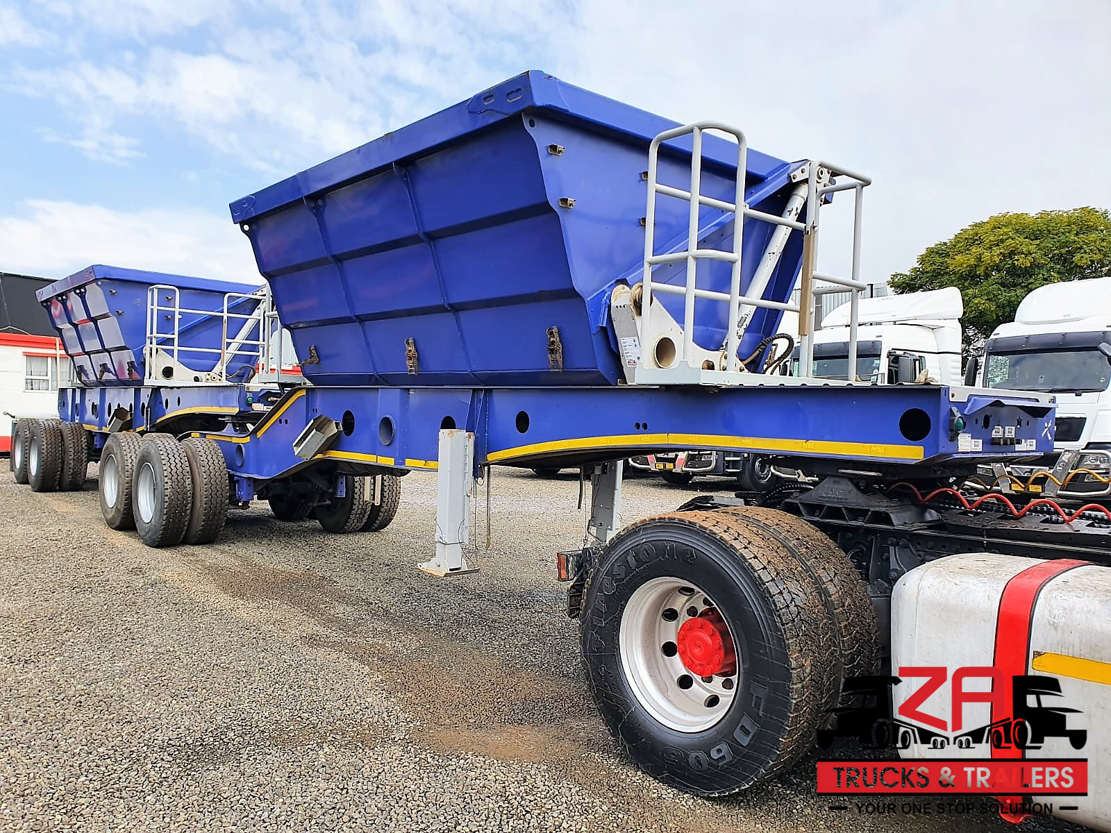 2019 AFRIT 18 CUBE SIDE TIPPER