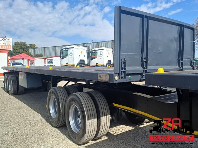 2018 HENRED FRUEHAUF SUPERLINK FLAT DECK TRAILER