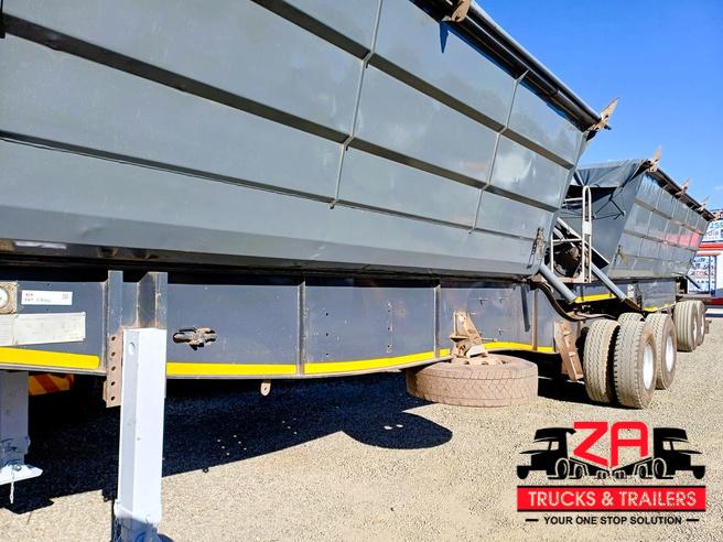 2017 SA TRUCK BODIES 40 CUBE SIDE TIPPER