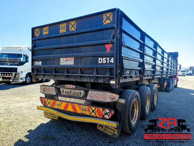 2023 HENRED FRUEHAUF TRI-AXLE DROPSIDE