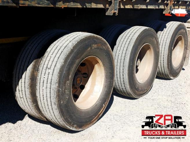 2023 HENRED FRUEHAUF TRI-AXLE DROPSIDE