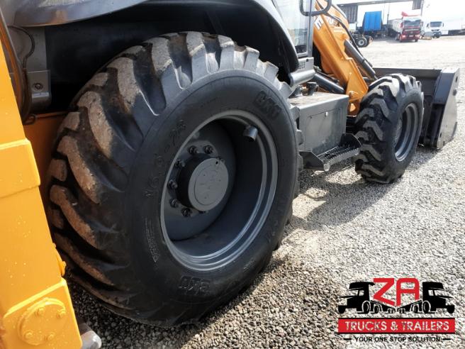 2021 CASE 770EX MAGNUM 4X4 BACKHOE LOADER