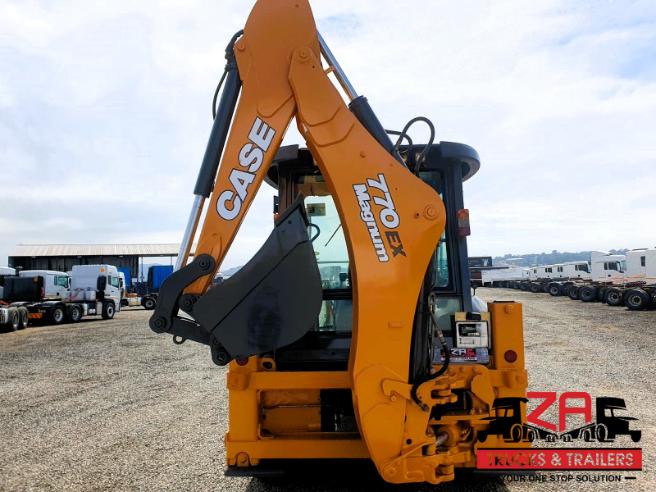 2021 CASE 770EX MAGNUM 4X4 BACKHOE LOADER