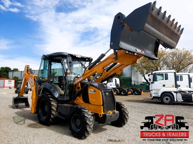 2021 CASE 770EX MAGNUM 4X4 BACKHOE LOADER