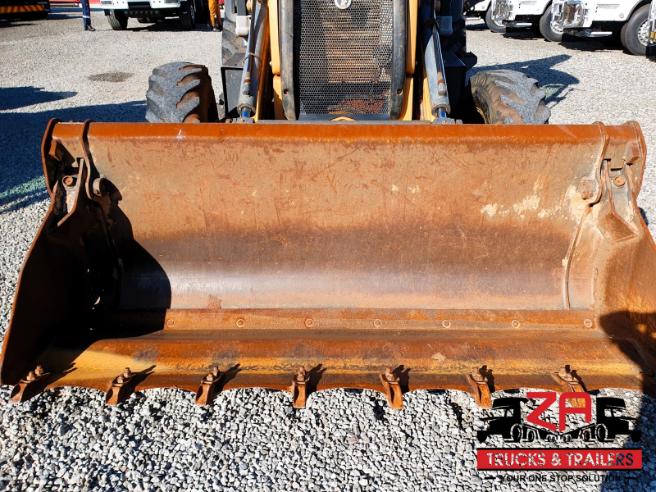 2021 CASE 770EX MAGNUM 4X4 BACKHOE LOADER